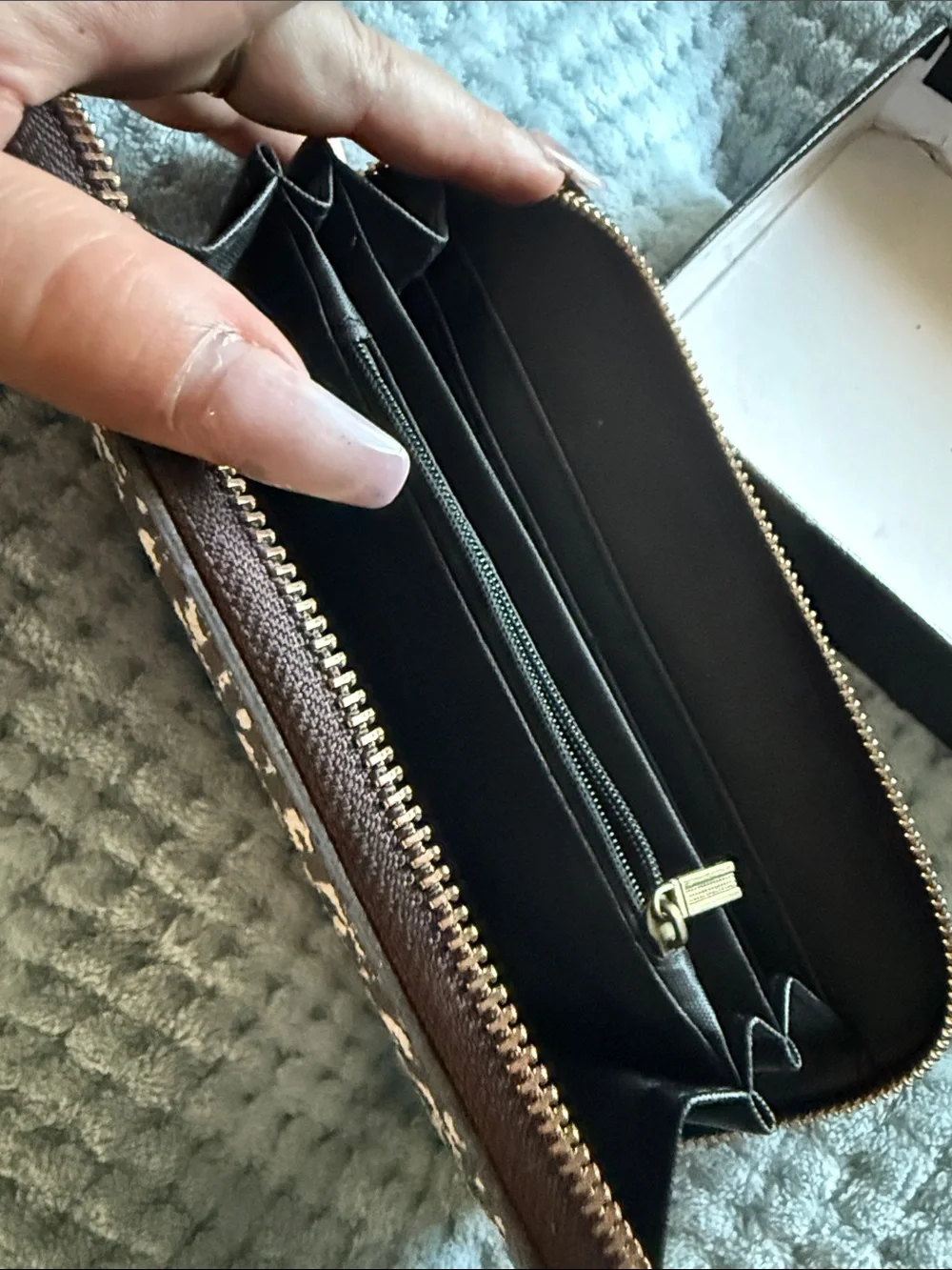 Dior women’s  Logo Canvas wallet Case in Brown and White
